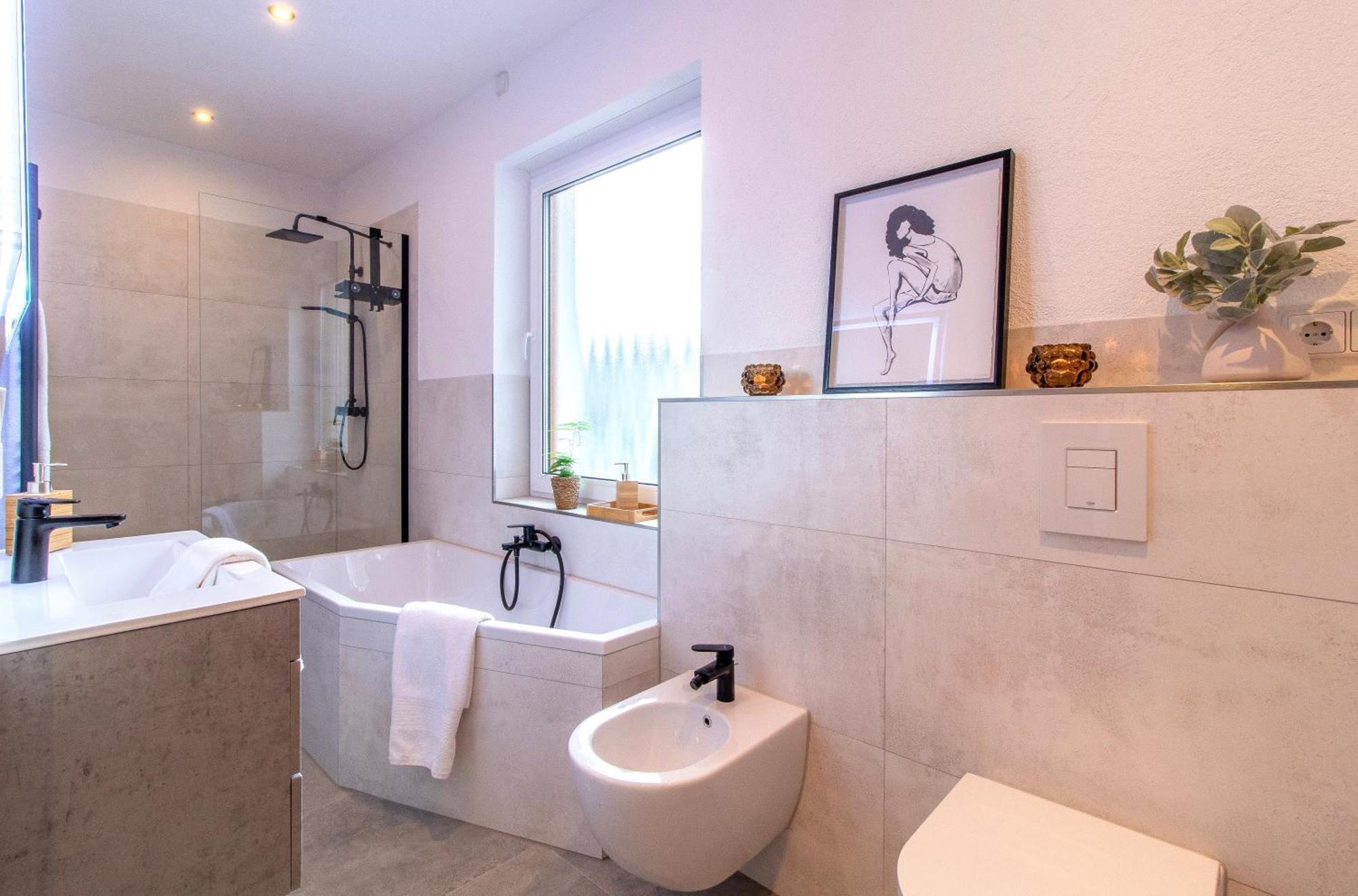 Stilvolles City-Apartment I Netflix I Wlan L Stellplatz I Zentral Schwarzenberg  Εξωτερικό φωτογραφία