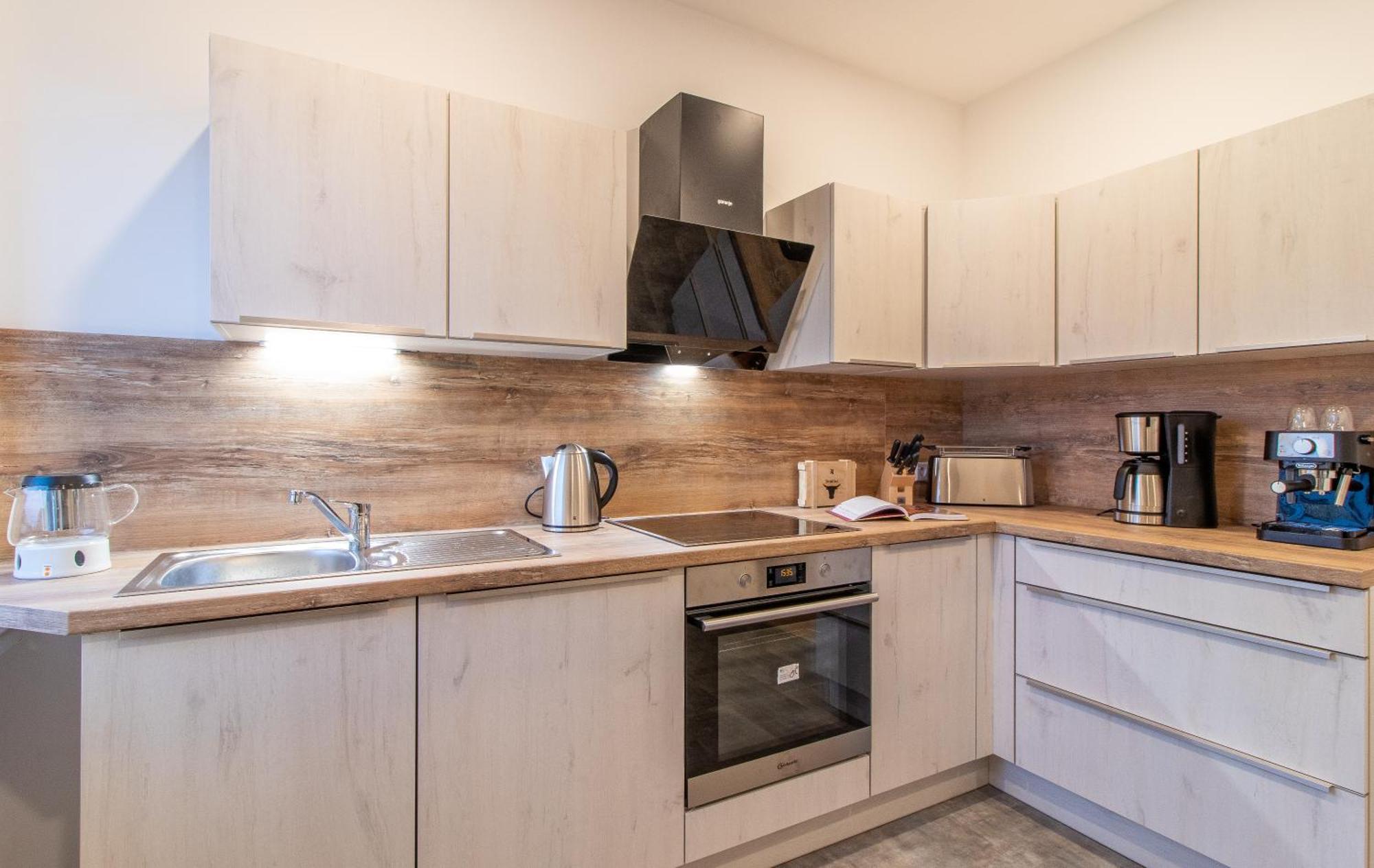 Stilvolles City-Apartment I Netflix I Wlan L Stellplatz I Zentral Schwarzenberg  Εξωτερικό φωτογραφία