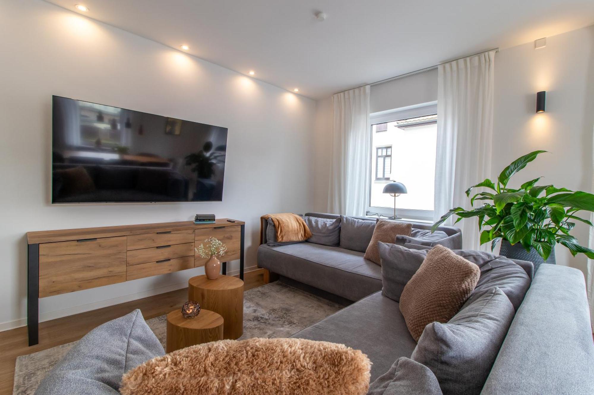 Stilvolles City-Apartment I Netflix I Wlan L Stellplatz I Zentral Schwarzenberg  Εξωτερικό φωτογραφία