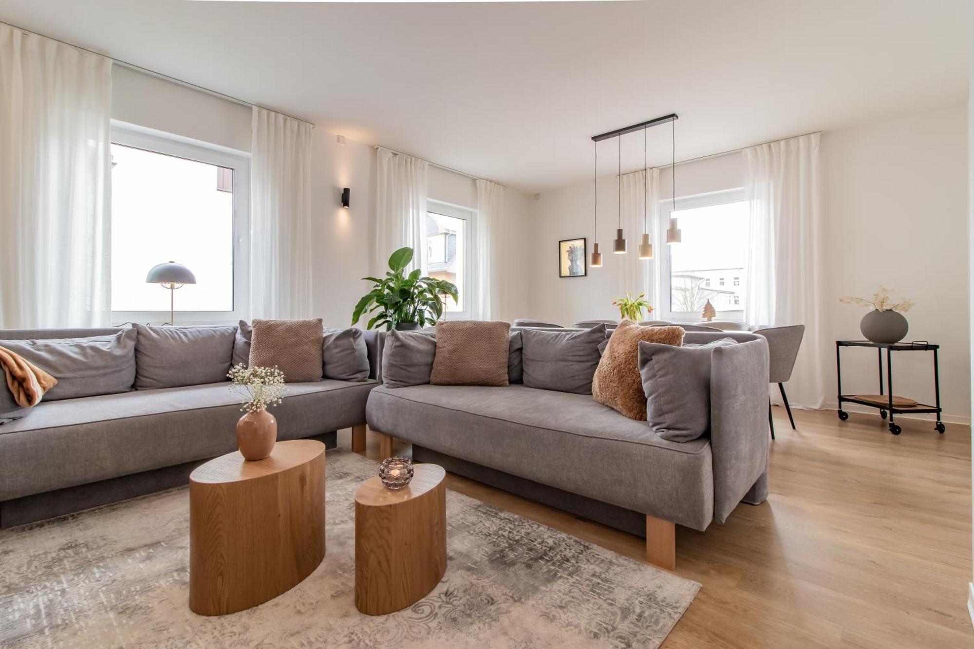 Stilvolles City-Apartment I Netflix I Wlan L Stellplatz I Zentral Schwarzenberg  Εξωτερικό φωτογραφία