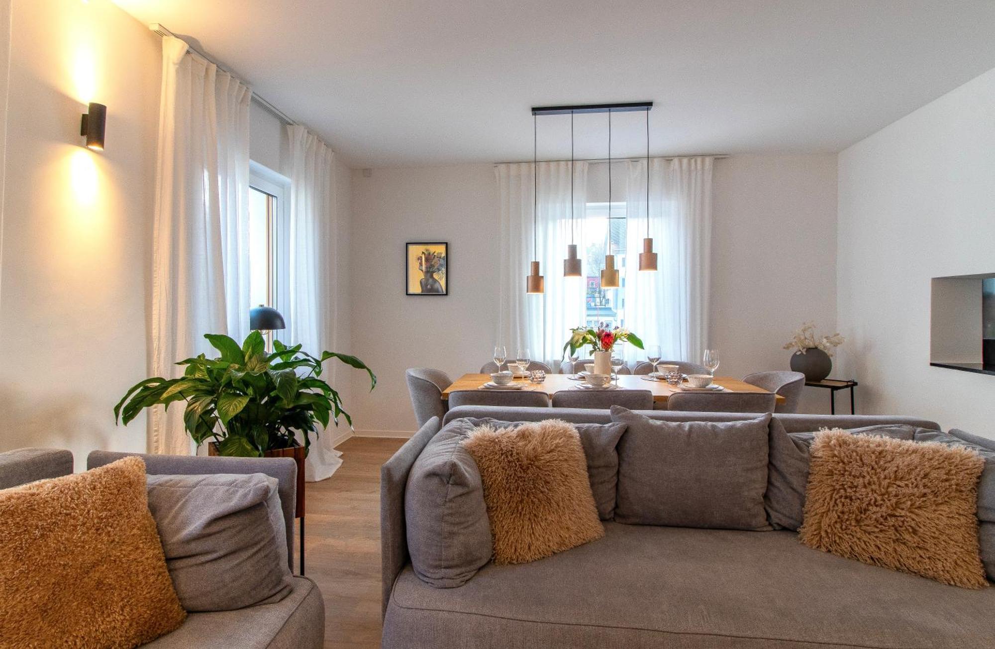 Stilvolles City-Apartment I Netflix I Wlan L Stellplatz I Zentral Schwarzenberg  Εξωτερικό φωτογραφία